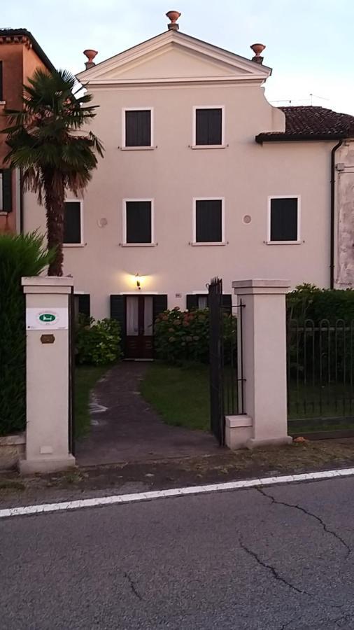 ميرا B&B Villa Trotter المظهر الخارجي الصورة